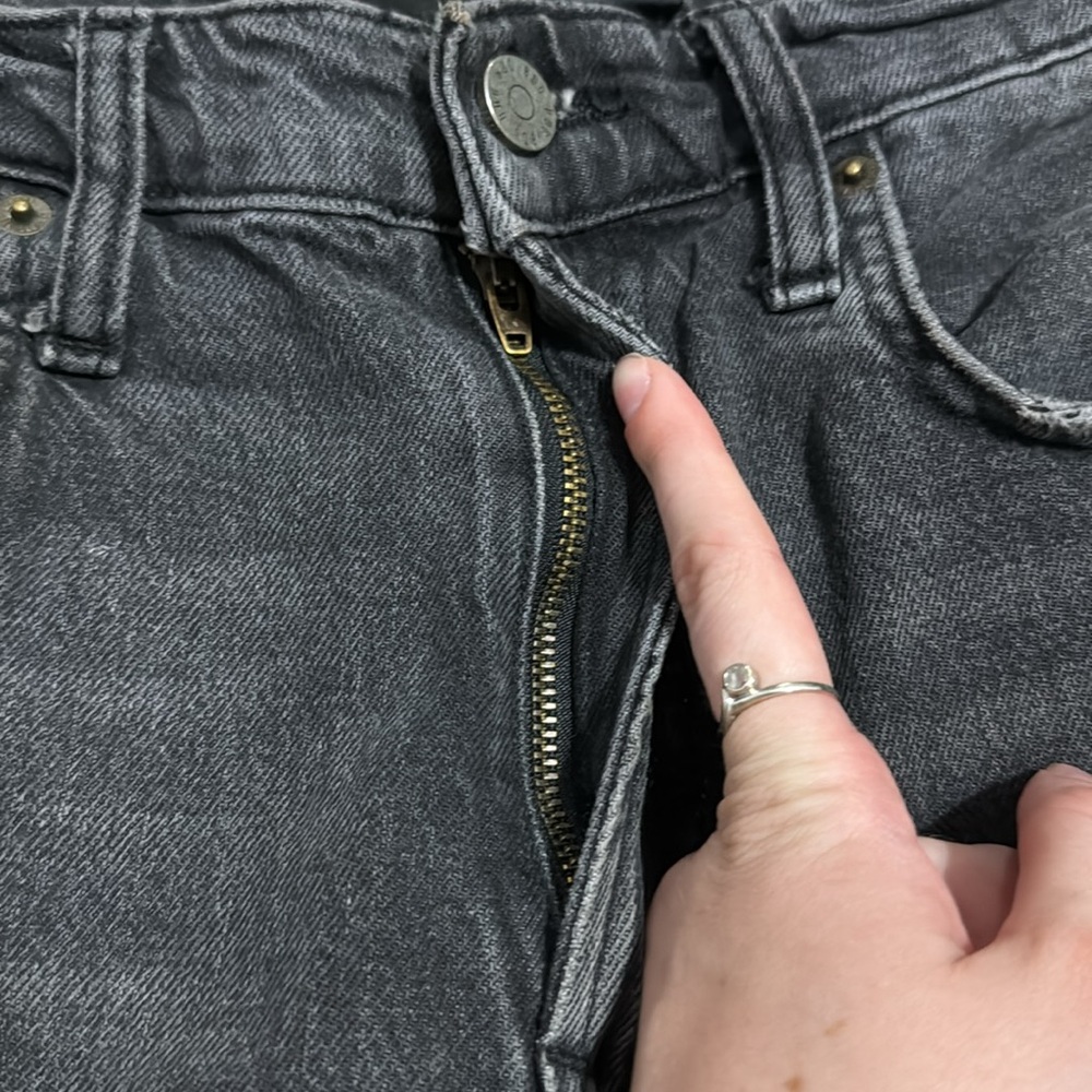 BDG 90’s Bootcut Black Jeans - Picture 4 of 12